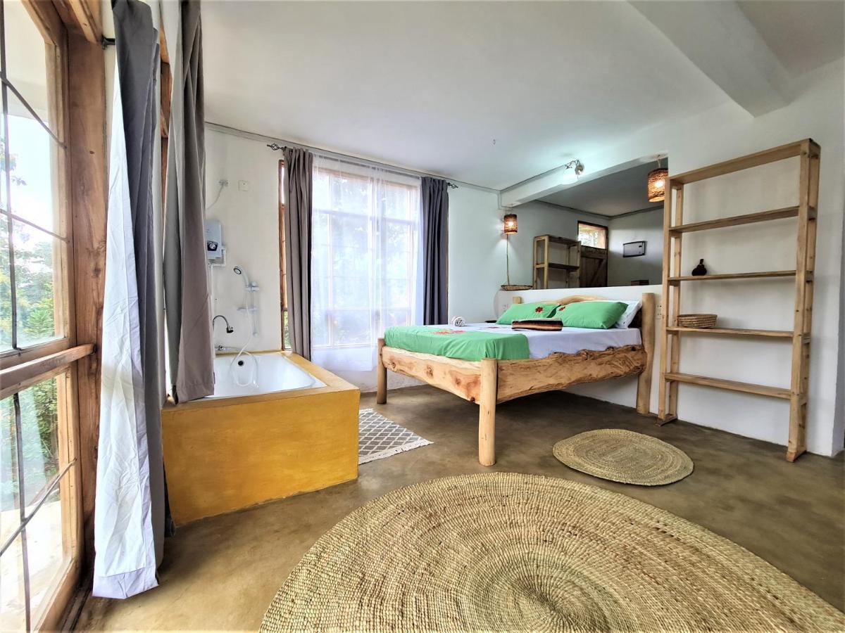 Holiday Cottage By The River, Аруша Экстерьер фото